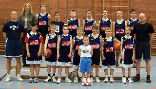 U14 Team mit Trikots von Kraftwerk Trendschuhe(jpg, 112kB)